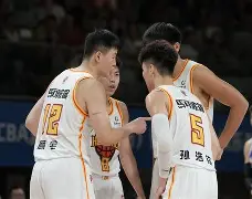 爱游戏体育平台 - 刚调任团长手下有个兵叫胡八一 