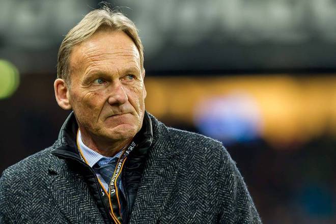  多特蒙德内部会议纪要流出：训练课后遗憾出局；欧冠使命明确；轮换策略被讨论