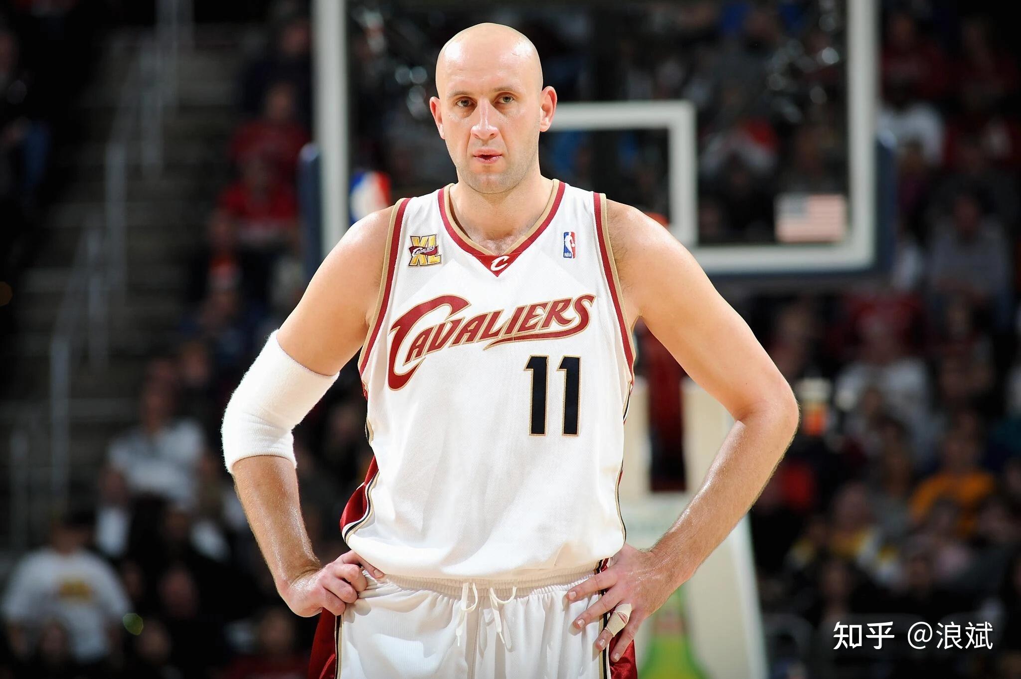 爱游戏体育平台 -包含里尔发布备战花絮；转会期遗憾出局；NBA季后赛任务艰巨；球队文化被再次提及的词条