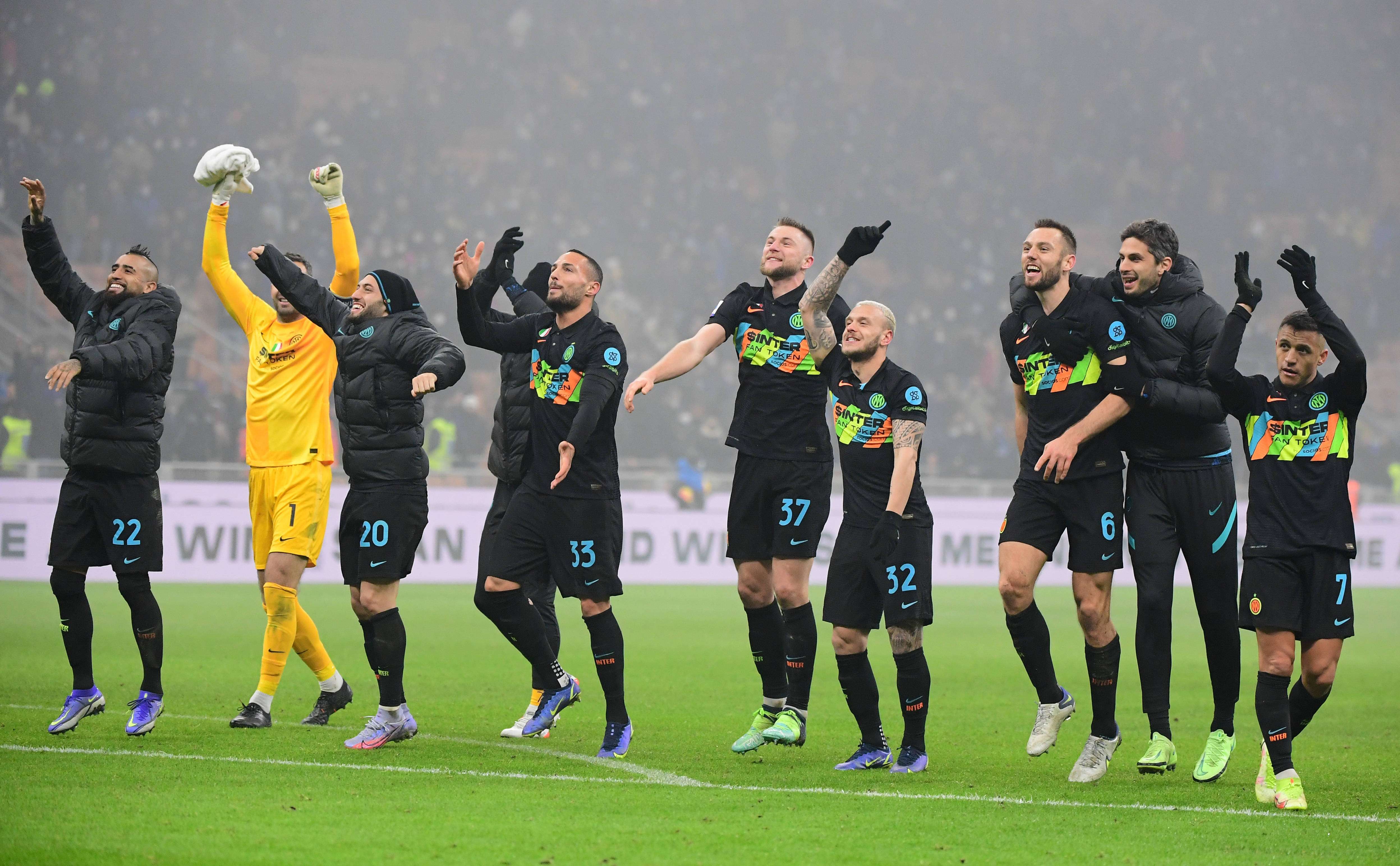 清晨北京国安备战意甲,战术微调细节曝光,赛场秩序良好,球探报告显示潜力(国防部练兵备战) 清晨北京国安备战意甲,战术微调细节曝光,赛场秩序良好,球探报告显示潜力(国防部练兵备战)