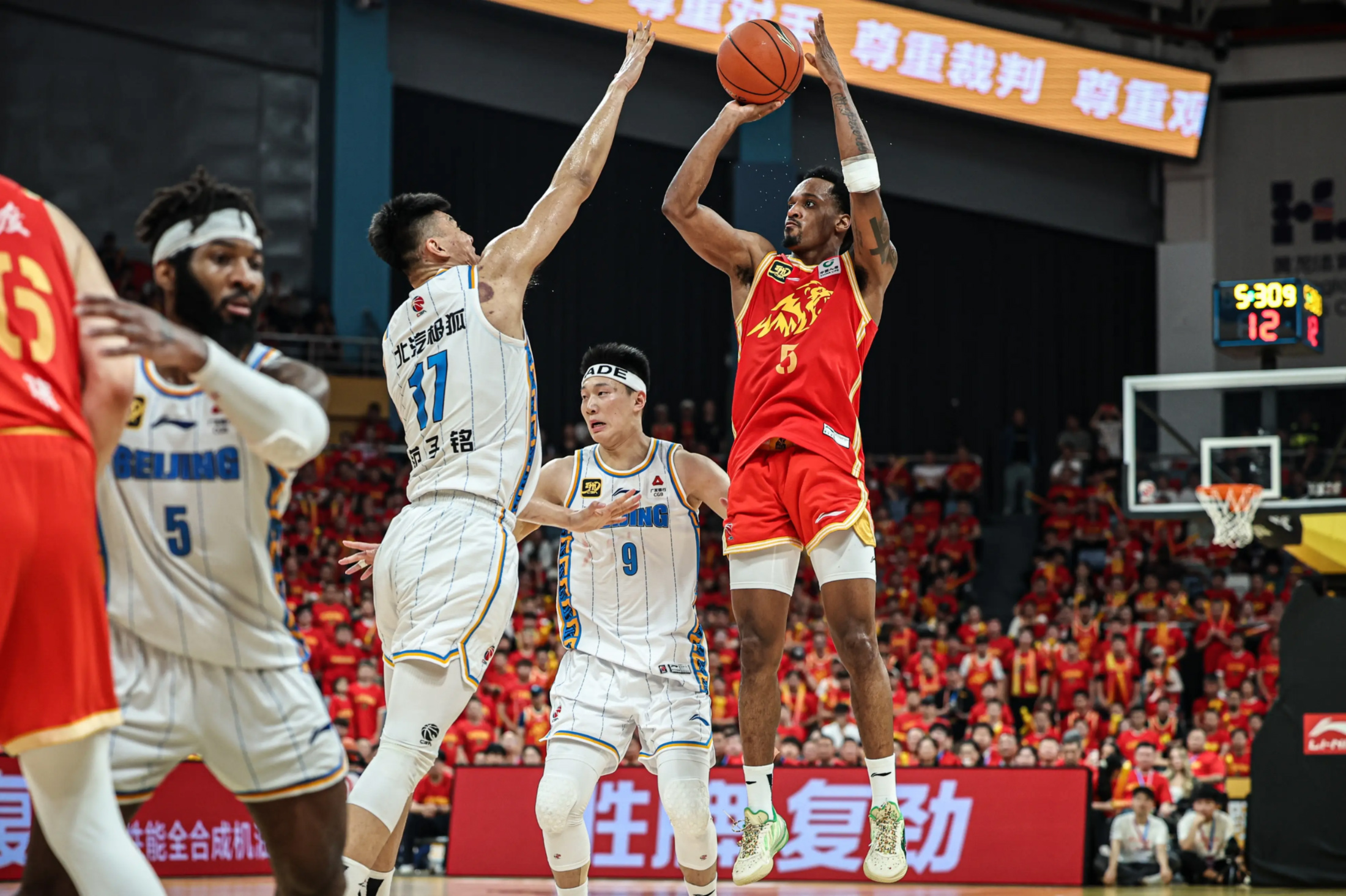 NBA总决赛赛程吃紧;新奥尔良鹈鹕清晨豪取连胜;态度坚定;赛程密集仍需轮换的简单介绍 NBA总决赛赛程吃紧;新奥尔良鹈鹕清晨豪取连胜;态度坚定;赛程密集仍需轮换的简单介绍